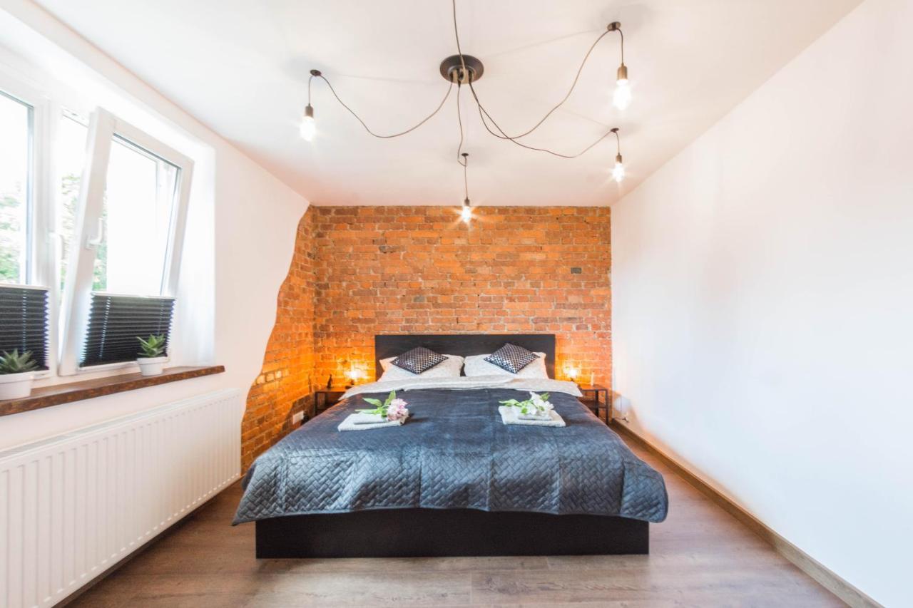 Apartament Wita Stwosza Jelenia Góra Εξωτερικό φωτογραφία