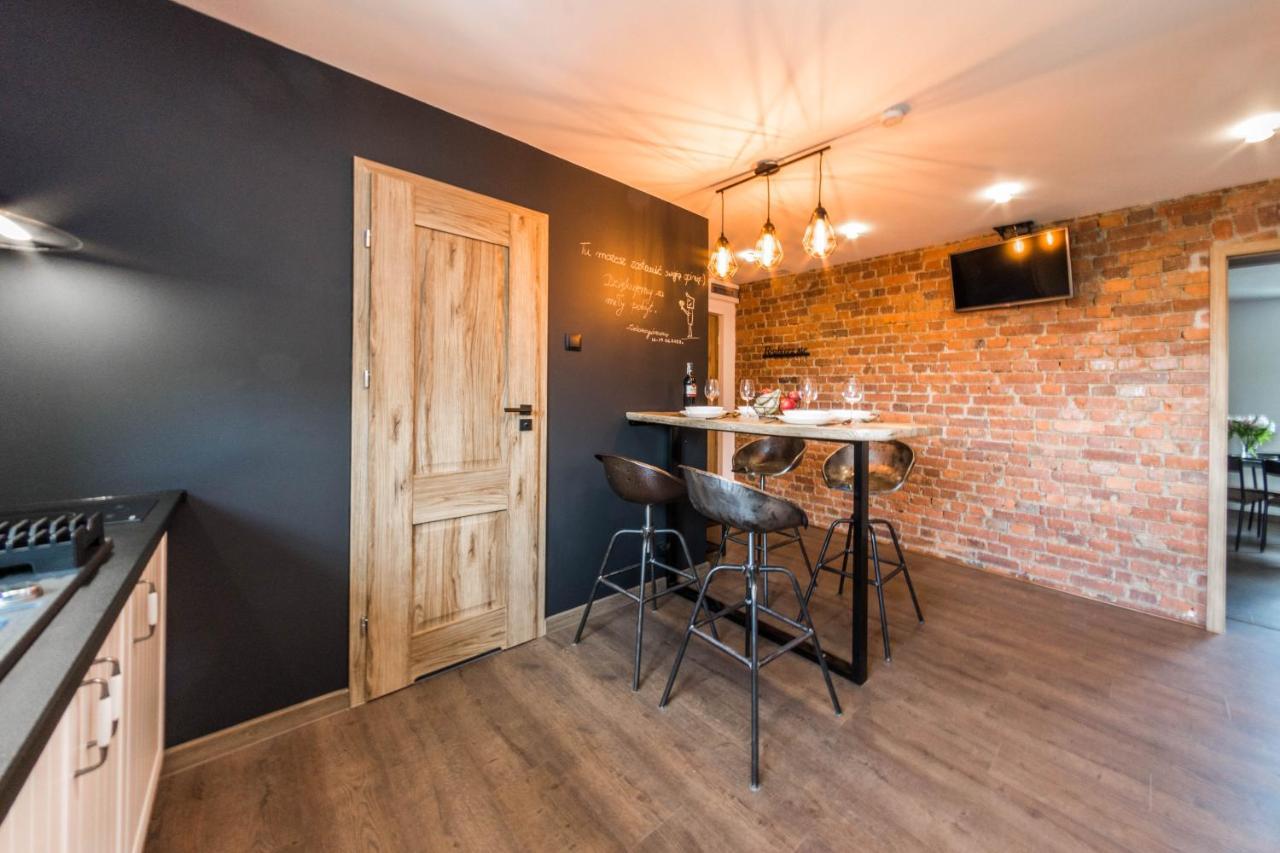 Apartament Wita Stwosza Jelenia Góra Εξωτερικό φωτογραφία